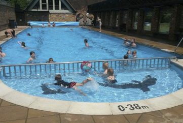 Eversholt Swimming Pool