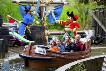 Step in to Pirate Falls: Treasure Quest