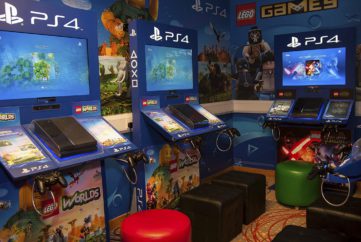 Swing by LEGO Games Zone